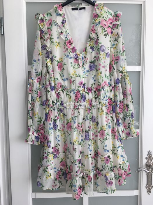 Sukienka suknia zwiewna romantyczna