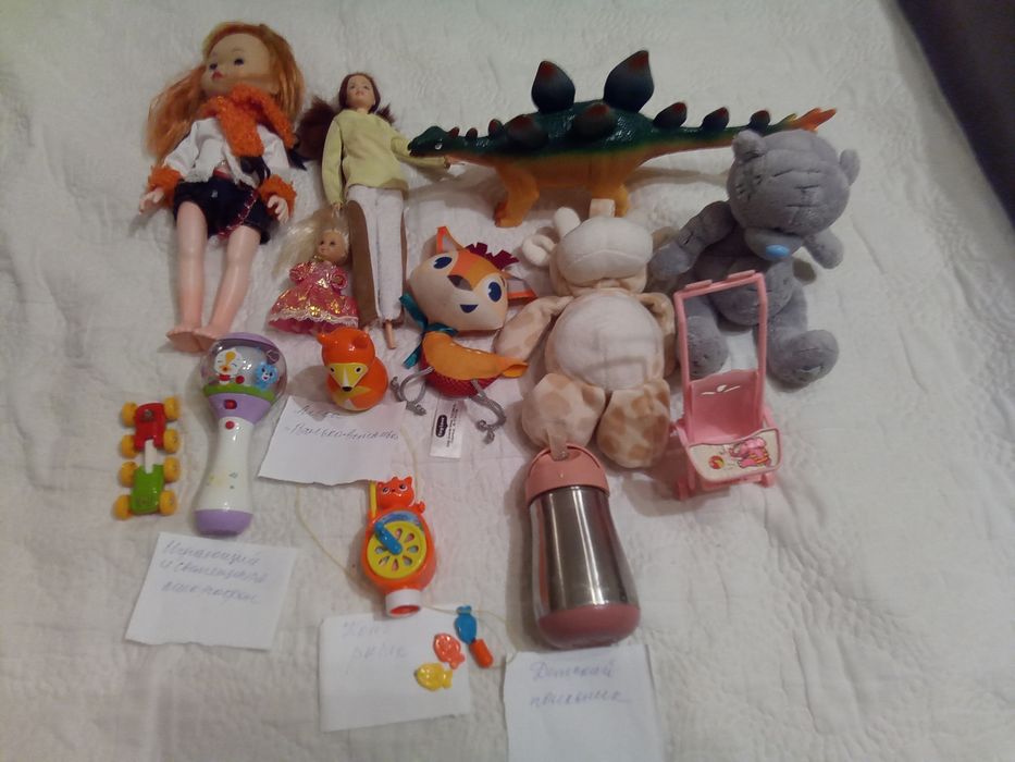 Продам детские игрушки.