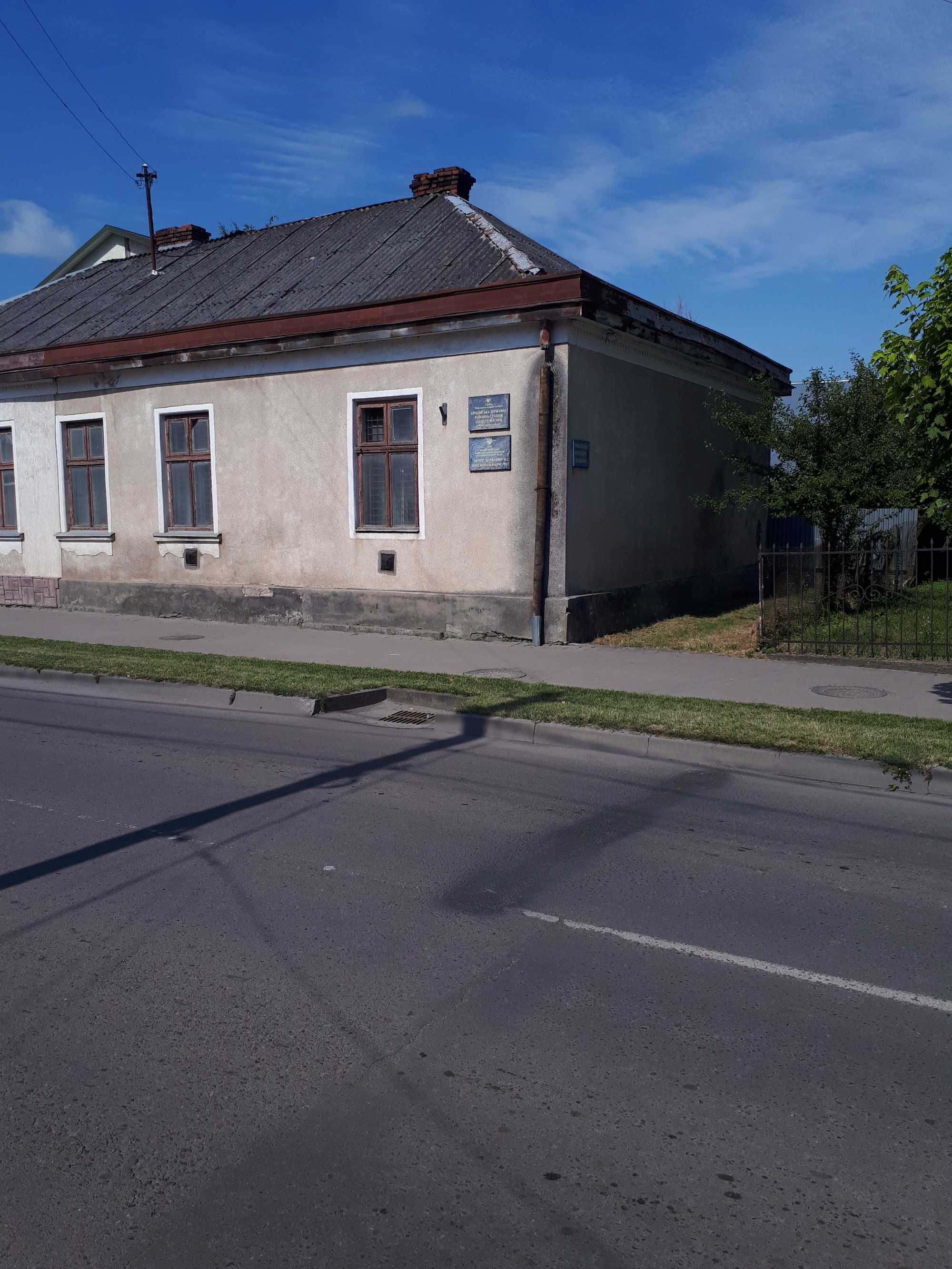Фасад, 1 пов, окремий вхід, 77,9 м2, Броди, вулиця Залізнична, 34