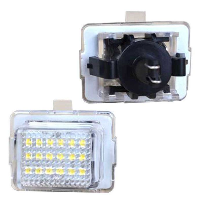 8 conjuntos farolim luz matrícula LED diversas marcas (para despachar)