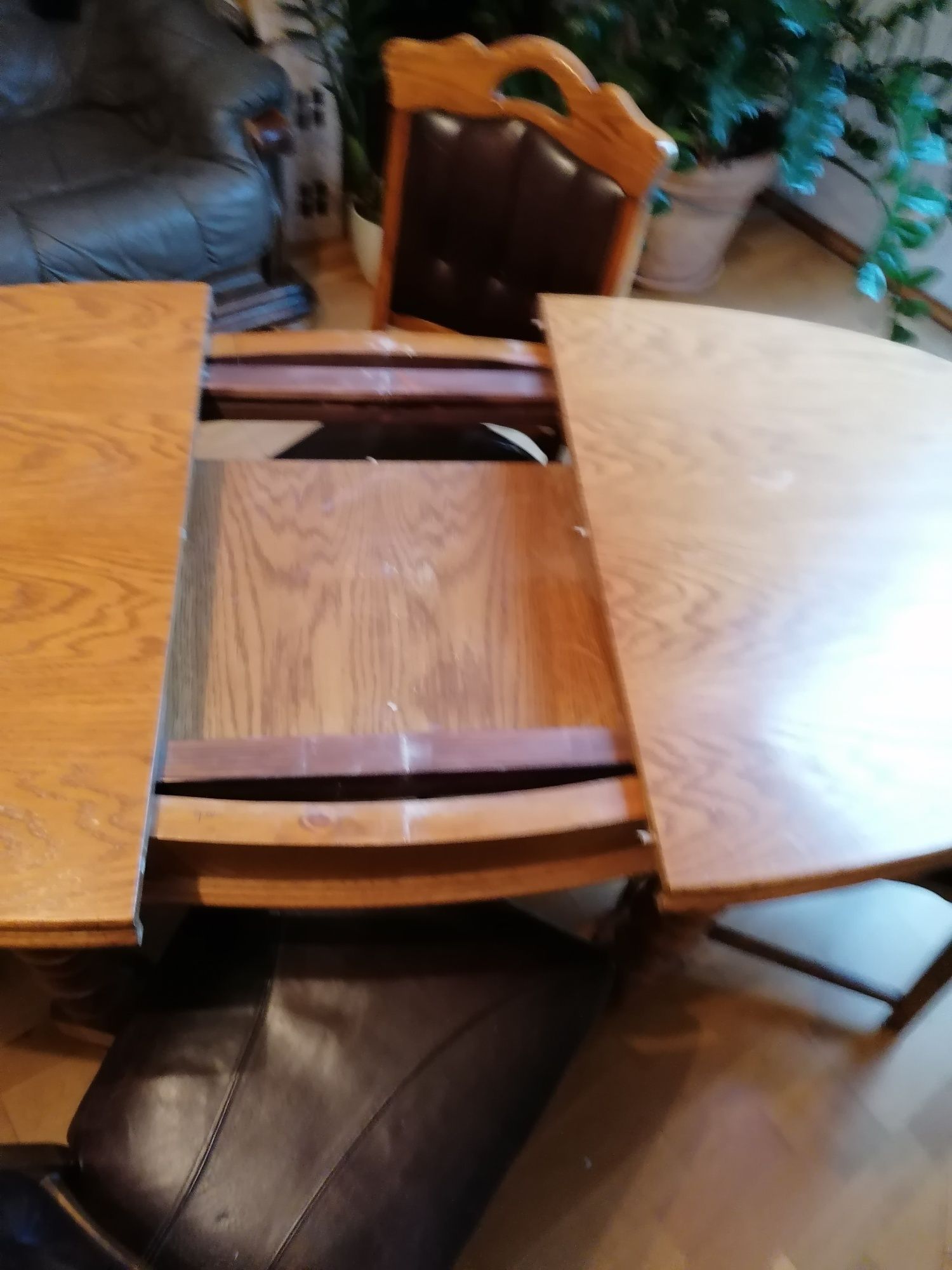 Stół dębowy, krzesła