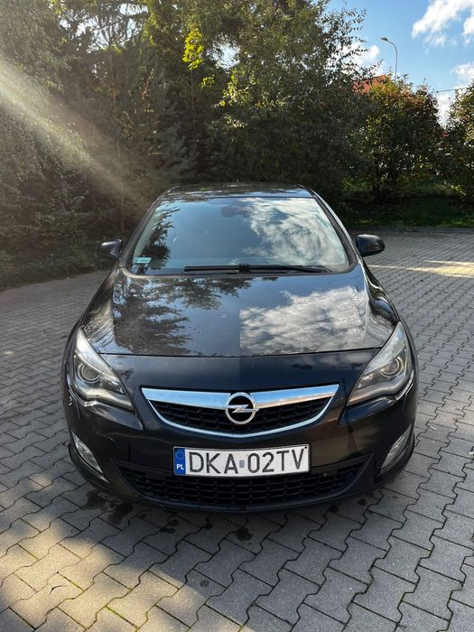 Opel Astra J OPC Line
