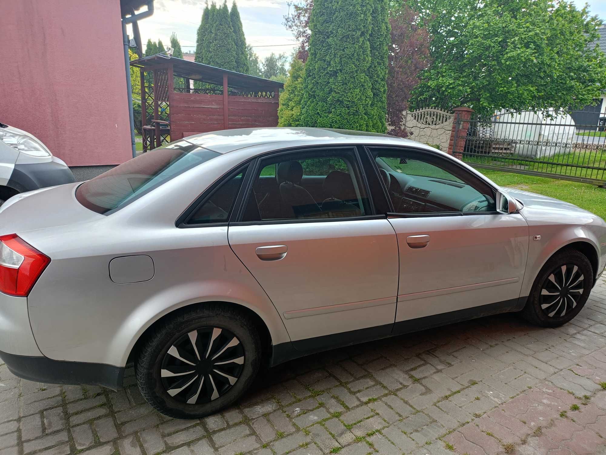 AUDI A4 B6 2002 LPG