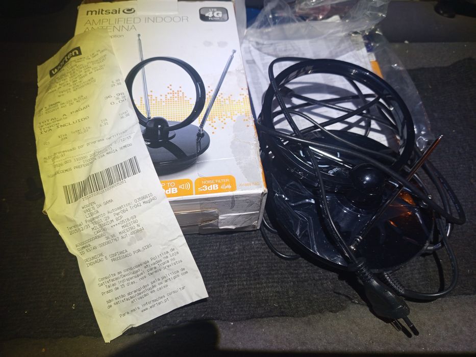 Antena TDT como nova, praticamente sem uso.