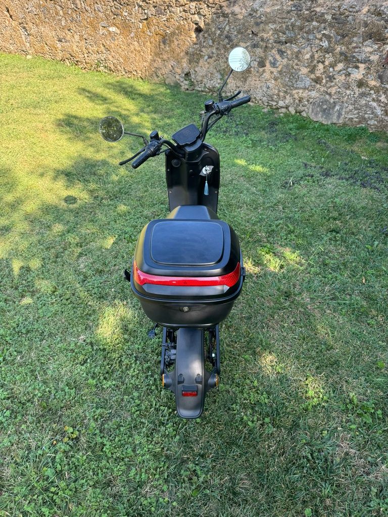 Vendo Mota elétrica Invicta