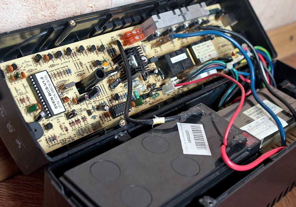 ‼️ Бесперебойник-Стабилизатор с Грозозащитой RJ45 LAN - PCM BNT-800AP
