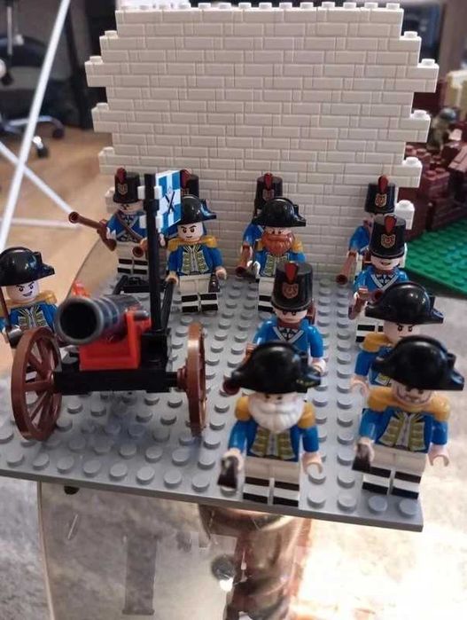 Zestaw12 Figurek Żołnierze Brytyjscy Kolonizatorzy kompatybilne z LEGO