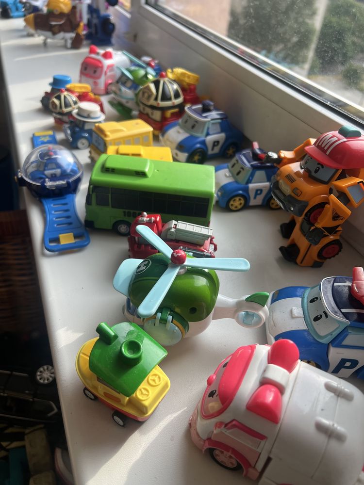 Іграшки Команда « полі робокар»