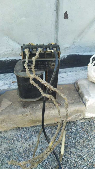 Понижающий трансформатор на 12 В