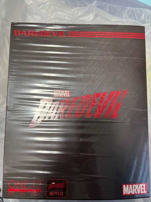 Figura Mezco 1/12 Daredevil