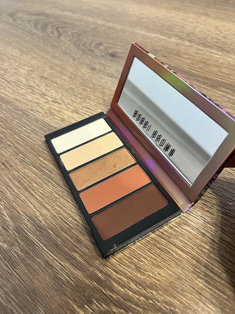 Косметика Bobbi Brown   Lancome тіні ,помади,румяни,