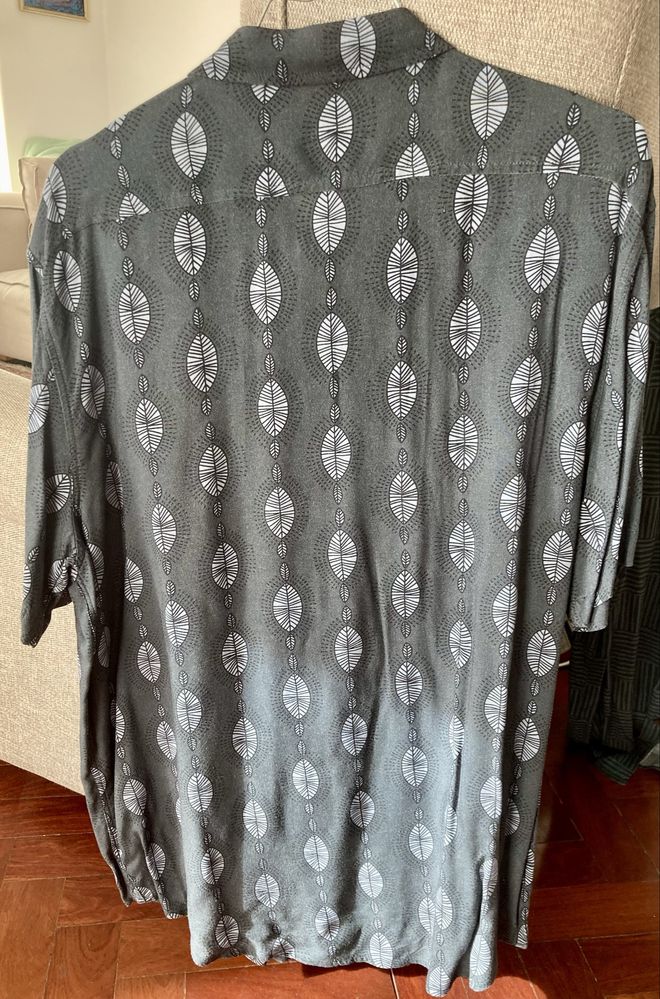 Duas Camisas Oslo