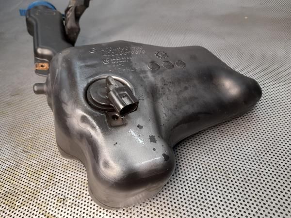 Reservatório / depósito água limpa vidros MERCEDES-BENZ Classe C (W204