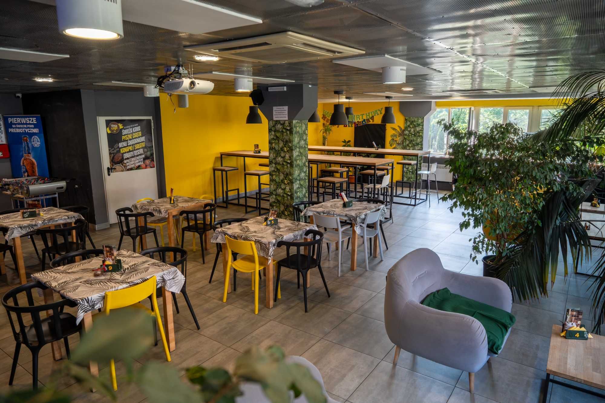 Lokal do wynajęcia: kawiarnia w największym centrum sportu w Łodzi.