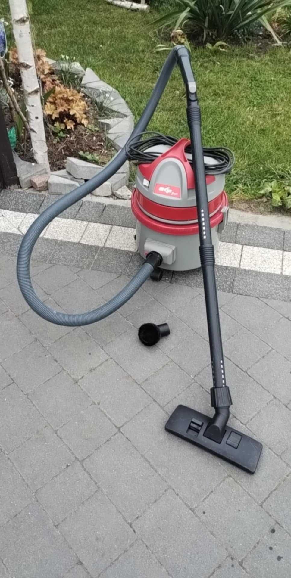 Odjurzacz Bkf Play jest stan igła