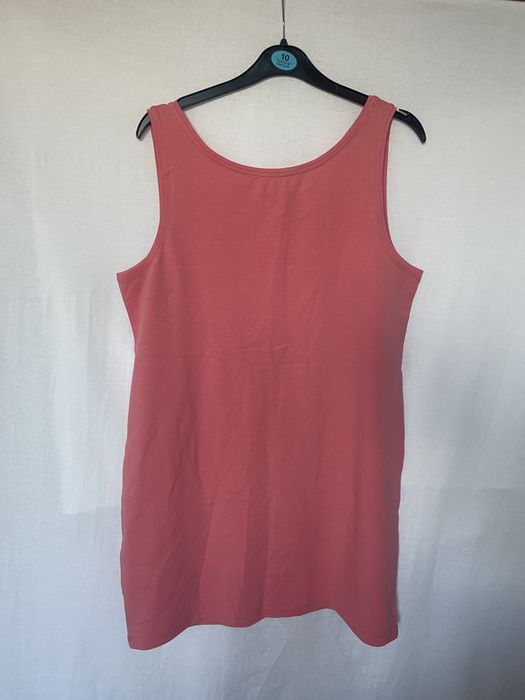 Koszulka top bez rękawów na ramiączkach podkoszulka nowa