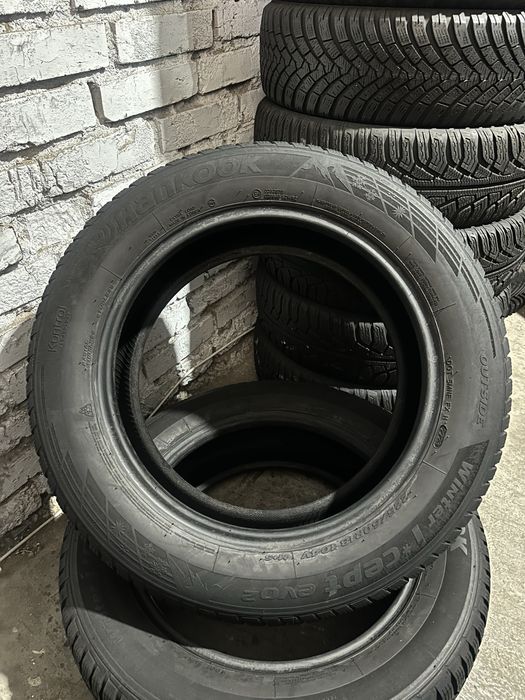 225/60 R18 Hankook Winter I*Cept evo 2 /2023рік/зима/2шт./