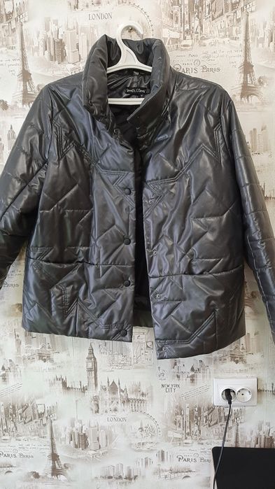 Куртка демісезонна жіноча