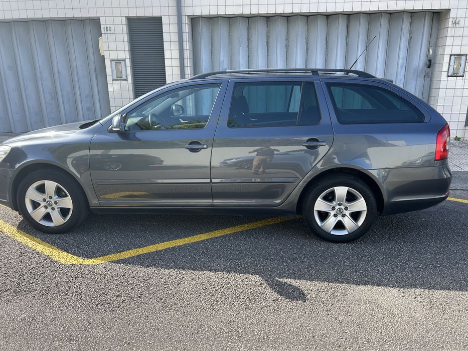 Skoda Octavia Break 1.2 Tsi 105cv Elegance - c/108.000kms