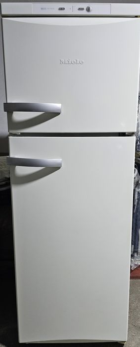 Frigorífico a funcionar bem