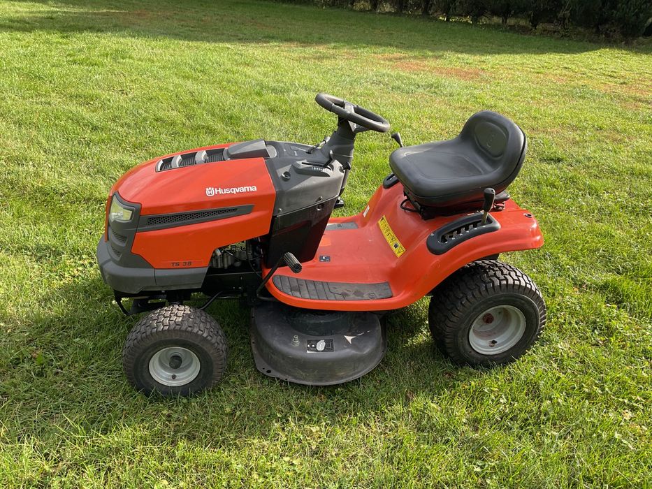 Traktorek kosiarka Husqvarna 17.5hp briggs