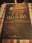 Livro A regra de quatro ,como novo