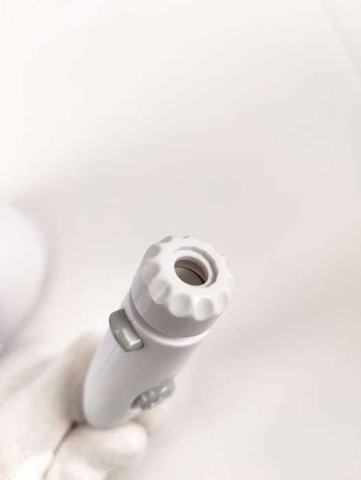 Irrigator do zębów i nosa z 8 dyszami Aquapik Pro