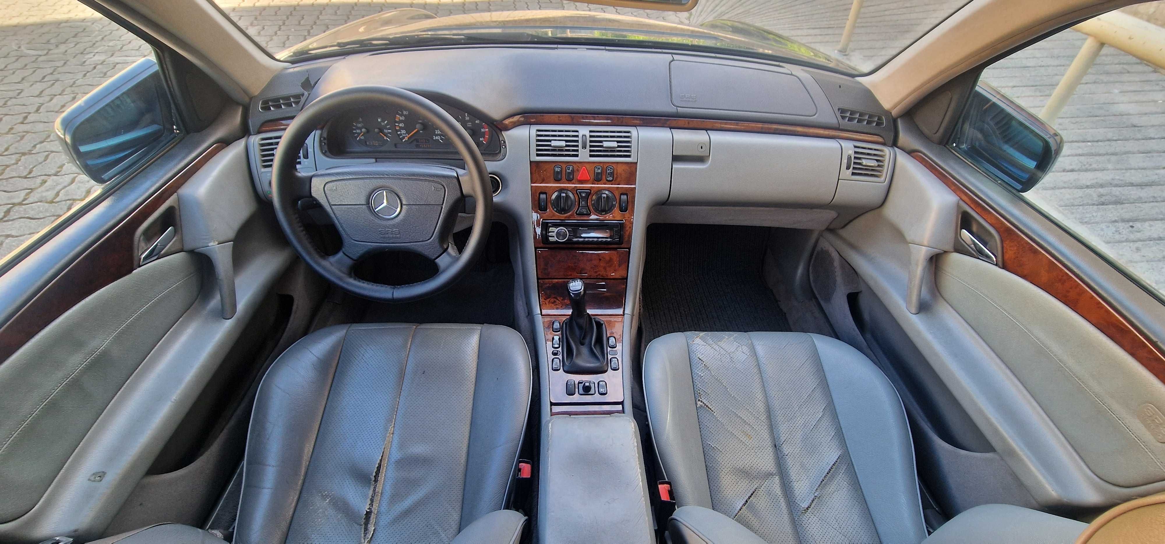 Mercedes E220 Cdi  de 1999