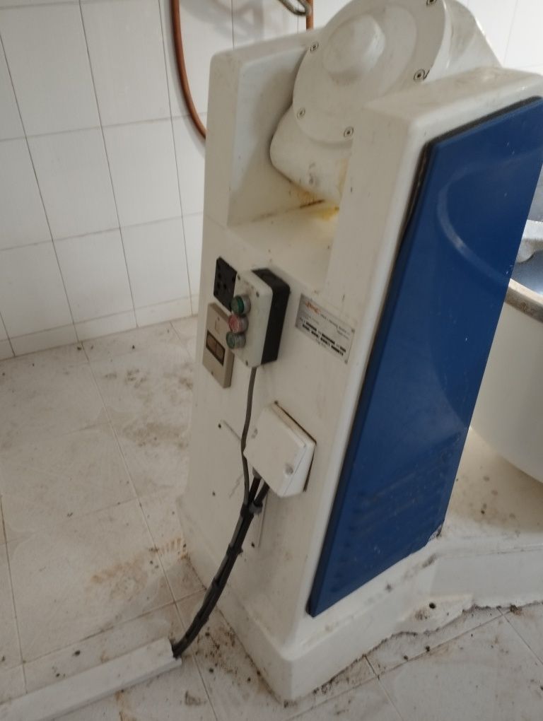 Amassadeira para pão usada