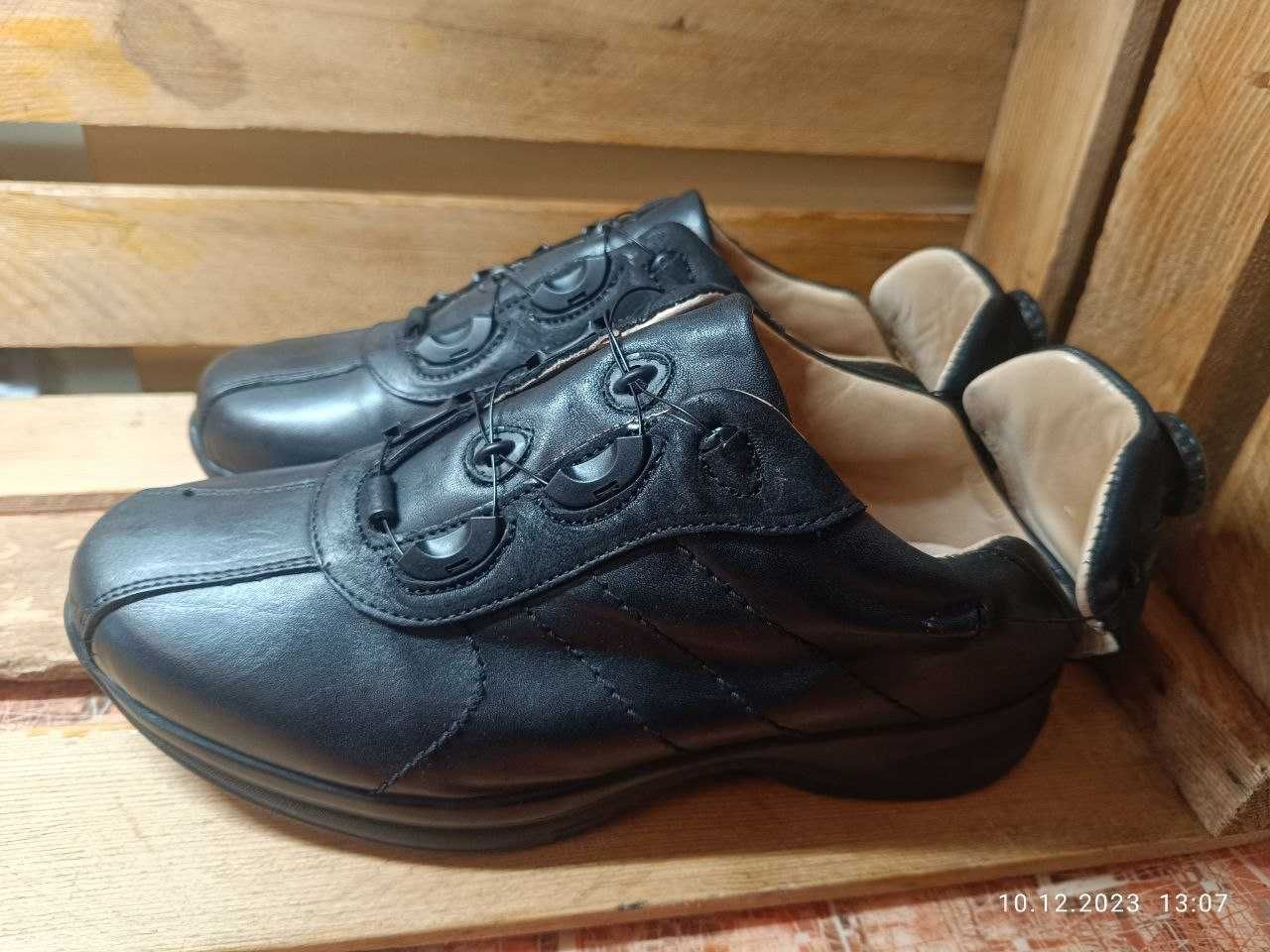 Продам ортопедичні черевикі FootCare ELIO, р.39 (260 мм.)