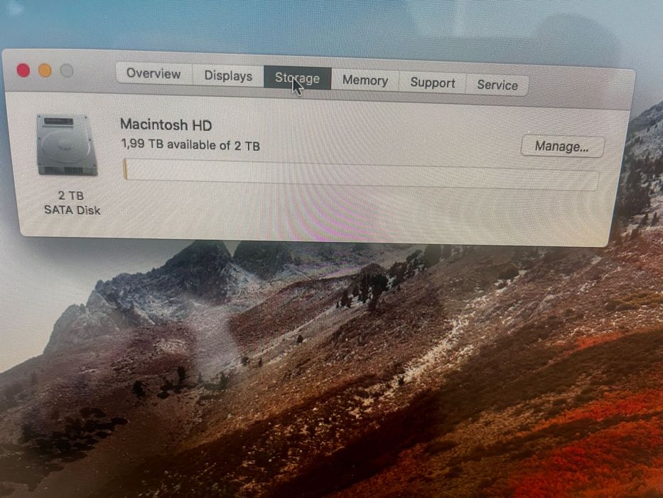 iMac 21.5” (Late 2009) – 3.06 GHz, 12 GB RAM – Demora a arrancar