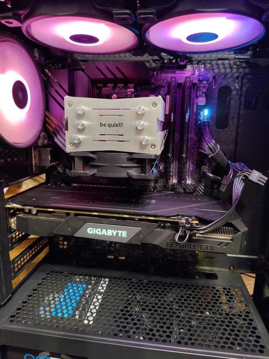 Материнська плата Asus TUF Gaming B550-Plus