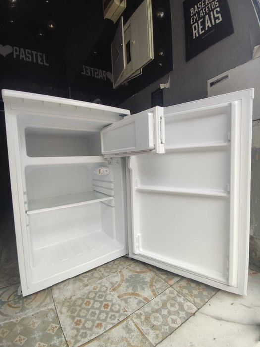 Lote de mini frigoríficos