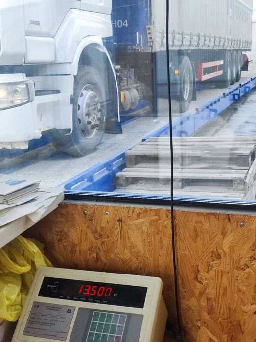 Штора полуприцеп когель площадка соломовоз лісовоз переобладнання