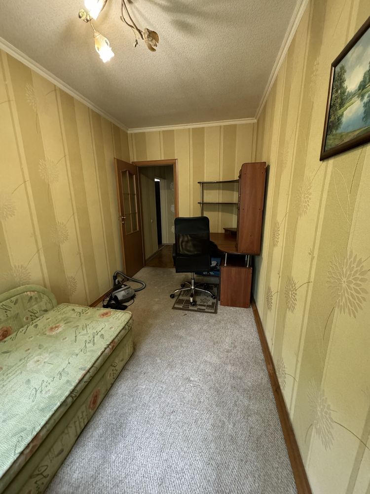 Оренда 3к квартири на Печерську. вул. Дорошенка, 61А.