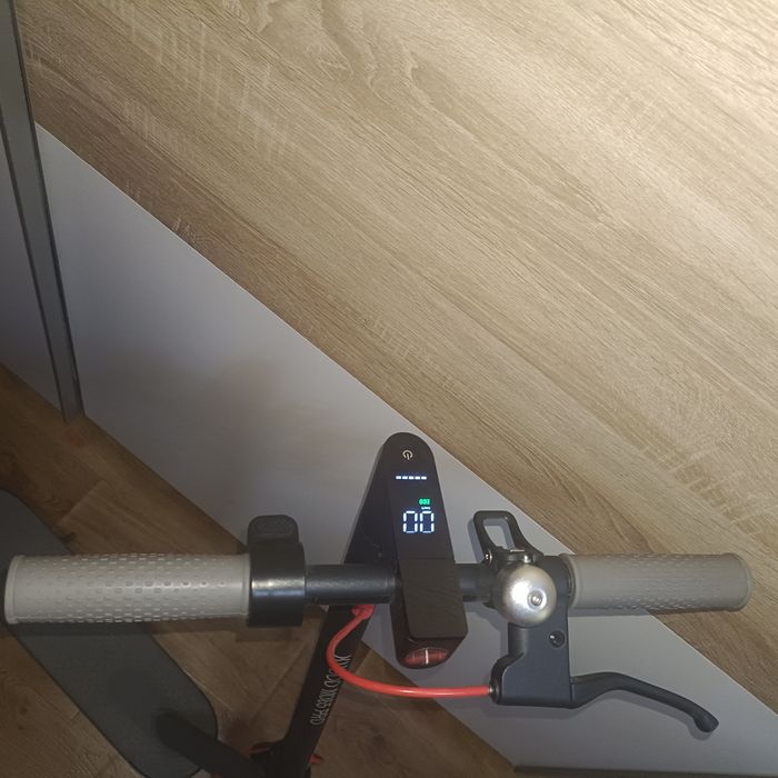 Електромамокат Kugoo M365 PRO