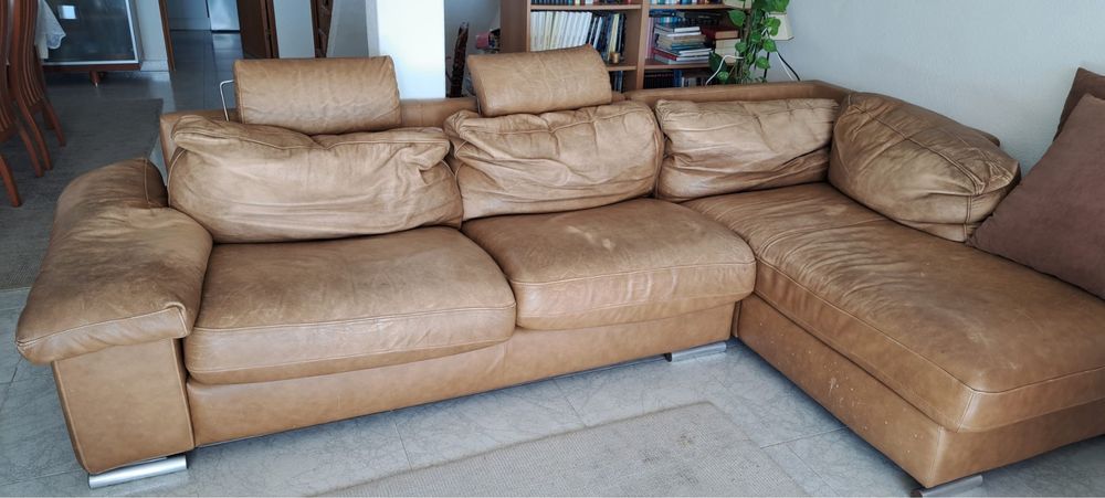 Conjunto de sofás de pele