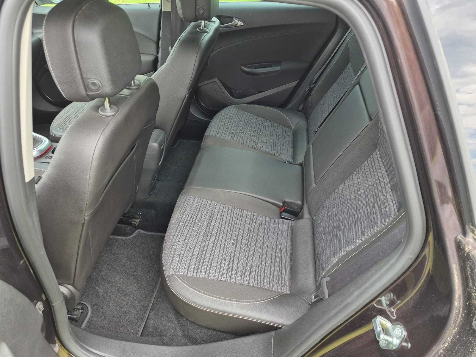 Ładny Opel Astra J, 1.7D. Klima, Navi, kamera itp.z Niemiec. 179tyś km