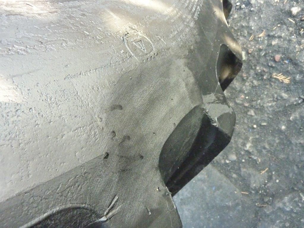 Opona używana rolnicza 360/70R28 FIRESTONE PERFORMER 70; 800zł W1031