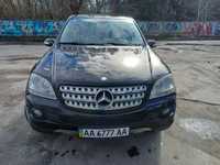 Mercedes-Benz ML-350 2006 року