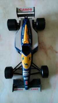 Miniaturas Auto. F1 Renault FW14.