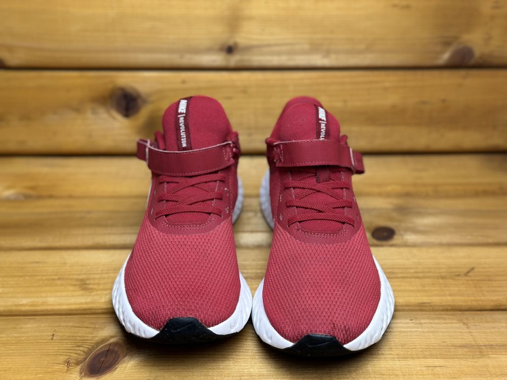 Кросівки Adidas Revolution 5 Red (44р)