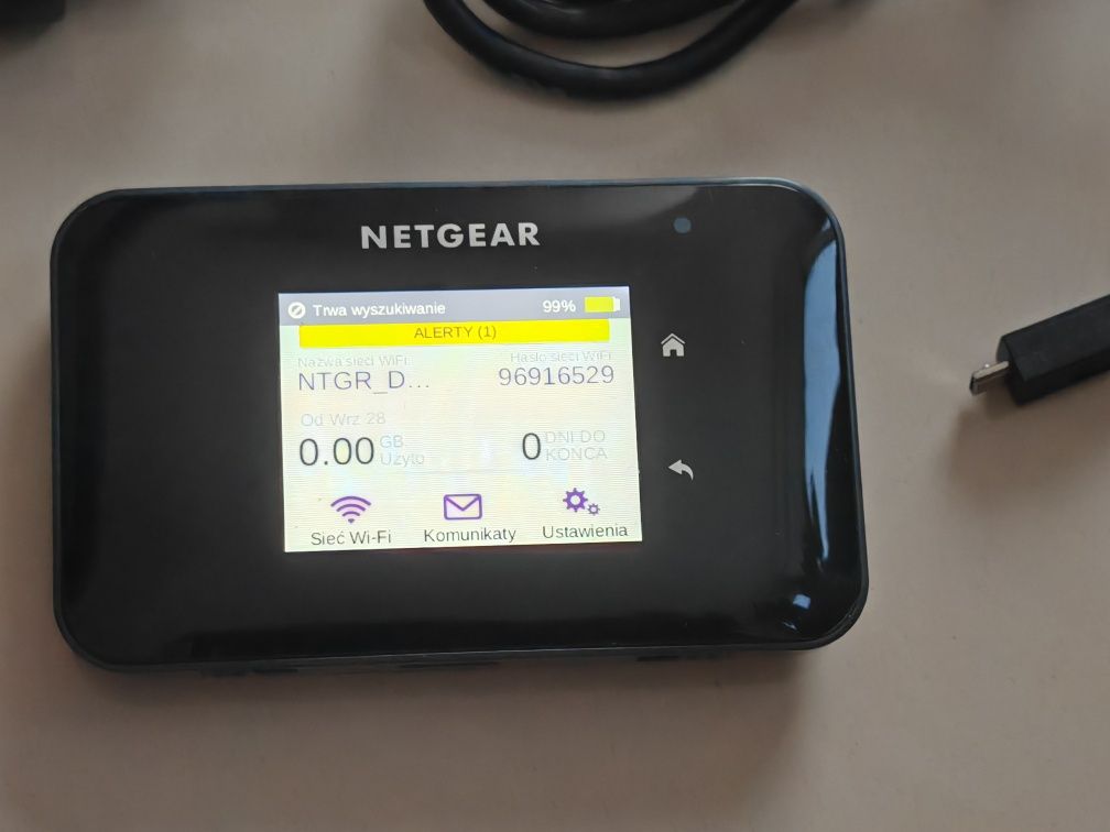 Aircard Netgear 810s komplet router bez simlocka internet SIM modem