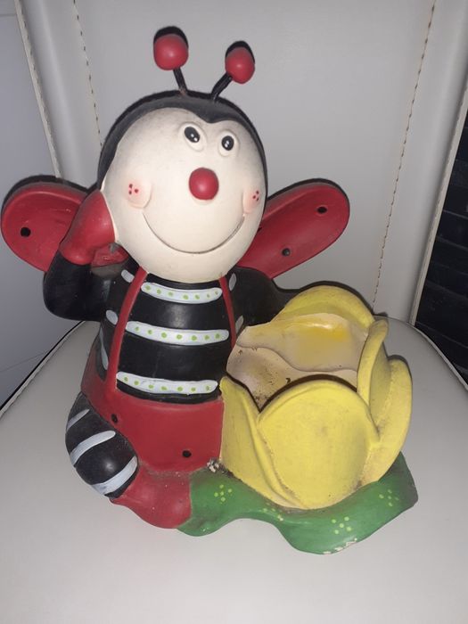 Decoração vaso joaninha em barto