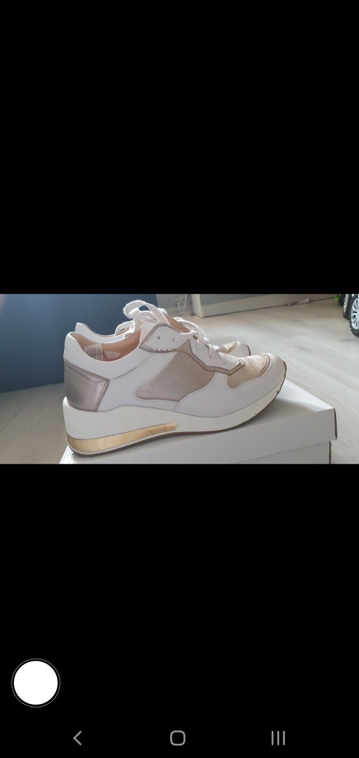 Adidasy skora naturalna