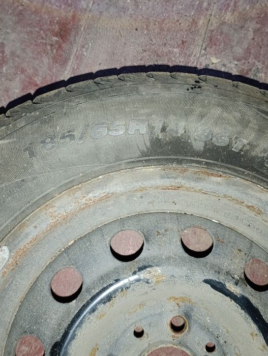 Продам шини з дисками