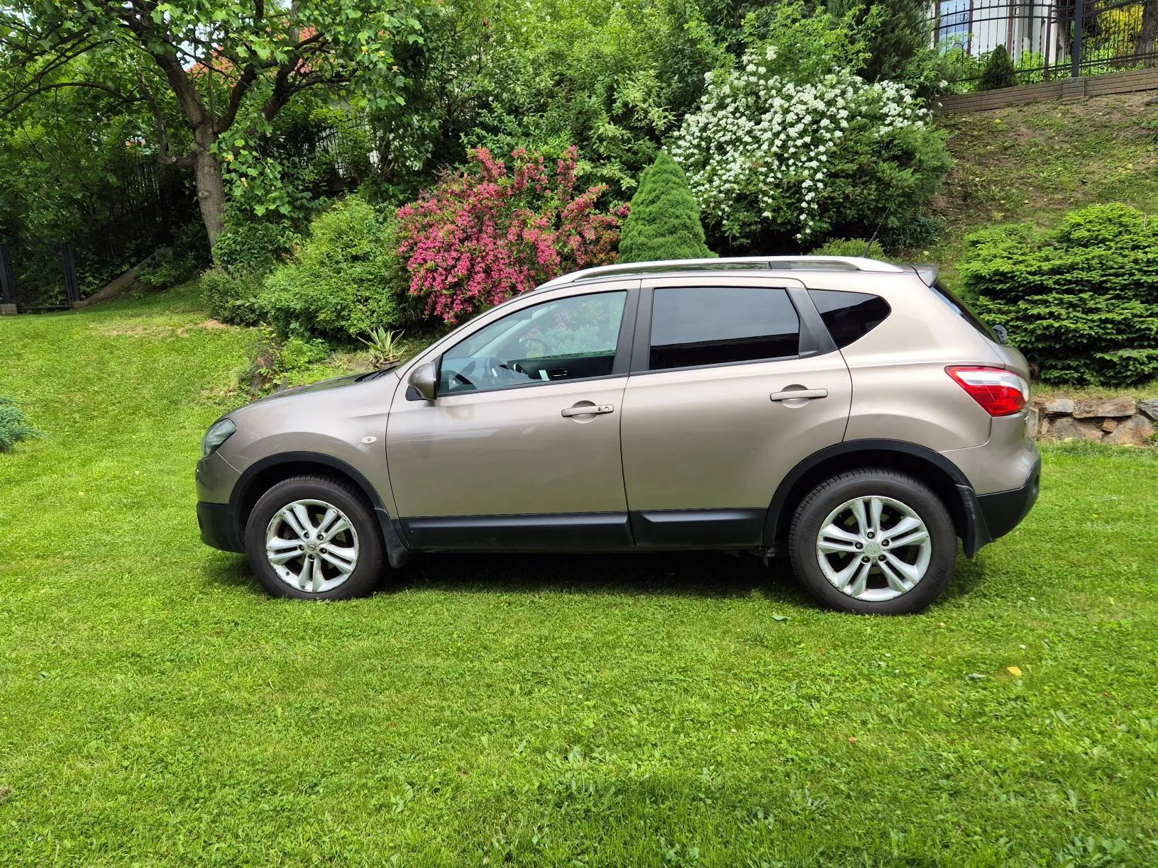 Nissan Qashqai Nissan Qashqai Nissaan Quasqai, 2.0 diesel, 4x4