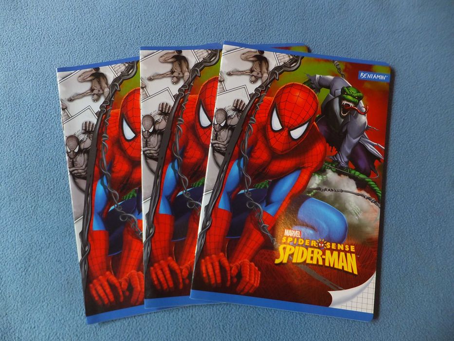 Zestaw trzech zeszytów SPIDERMAN A5/16K miękka okładka kratka MARVEL