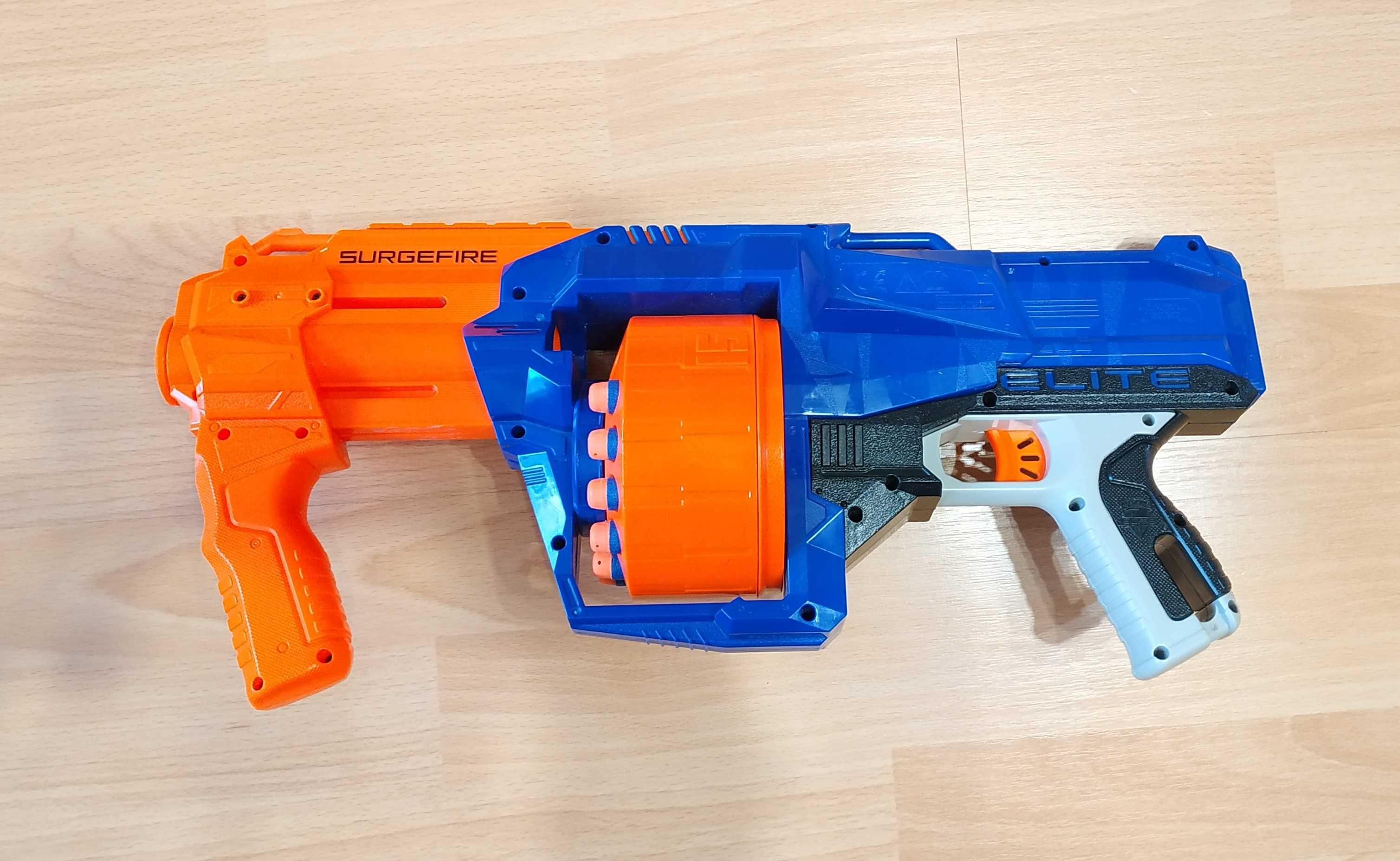 Бластер NERF SURGEFIRE Нерф Серджфайр