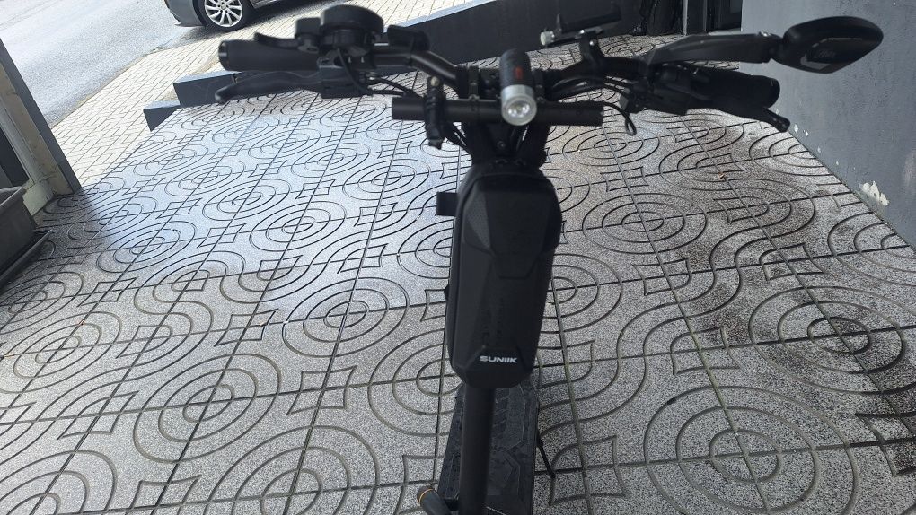 Trotineta elétrica kaabo mantis 10